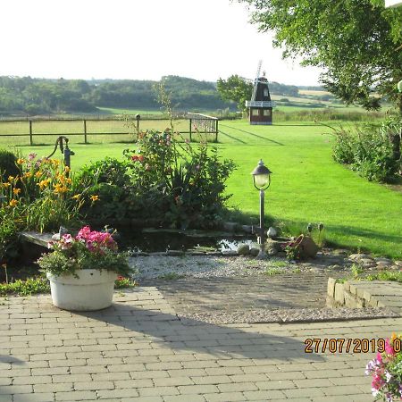 Bakkegarden Homestay Spottrup Exteriör bild