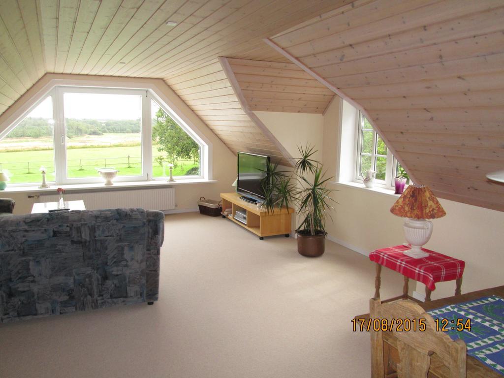Bakkegarden Homestay Spottrup Exteriör bild