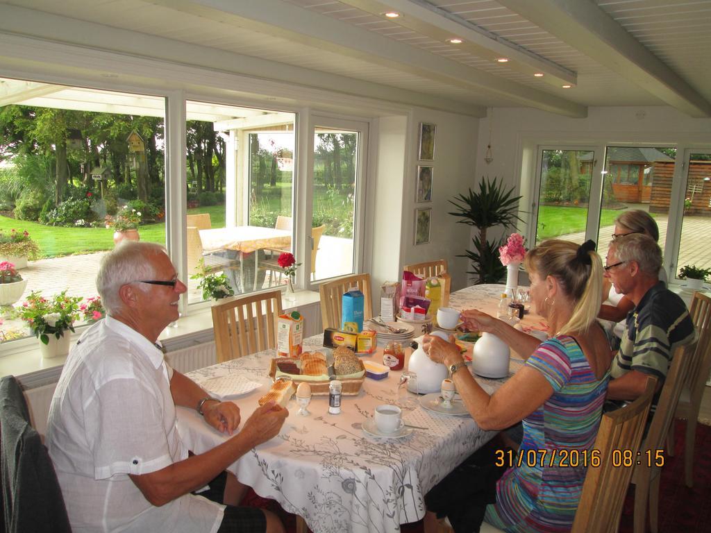 Bakkegarden Homestay Spottrup Exteriör bild