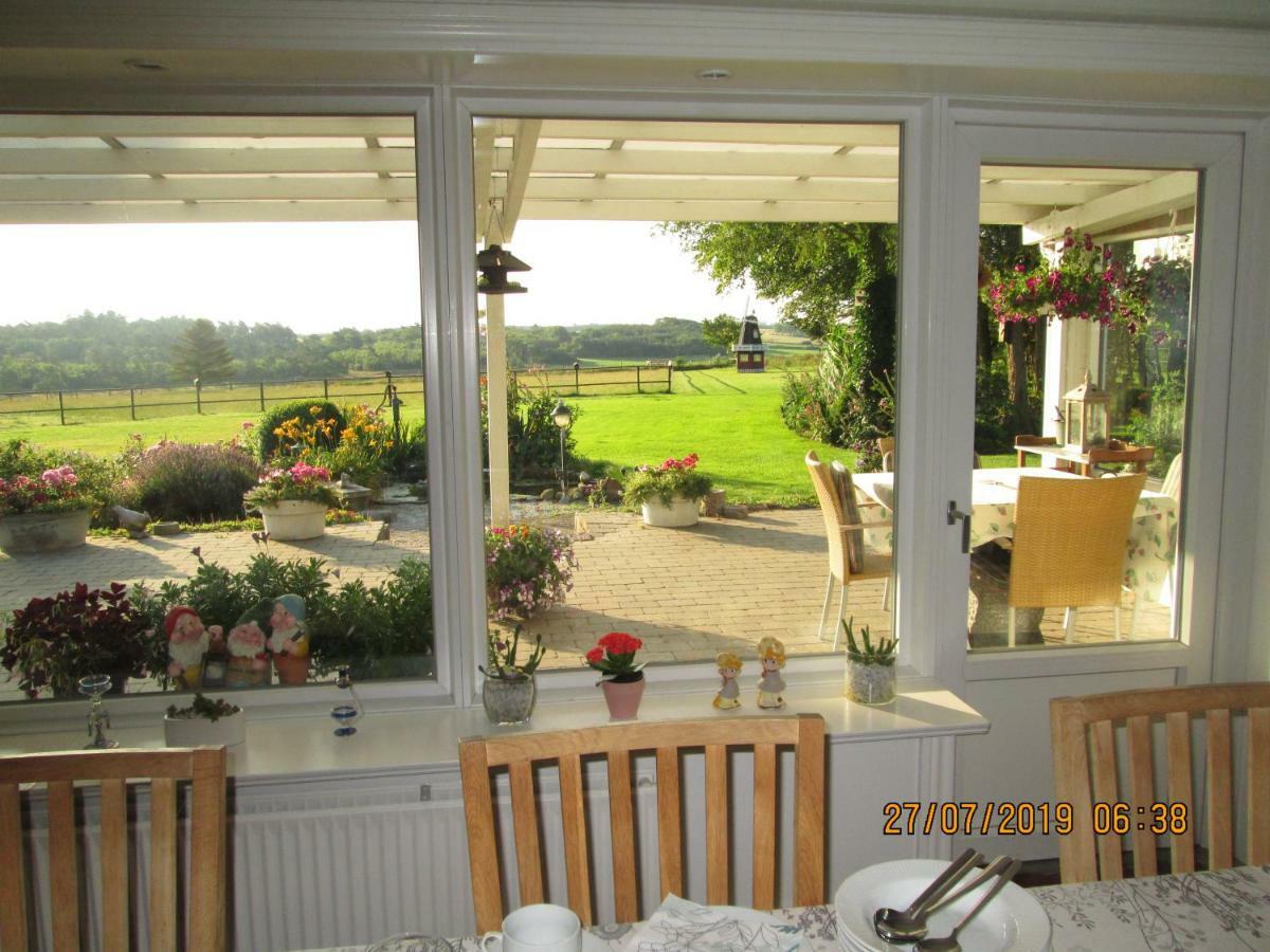 Bakkegarden Homestay Spottrup Exteriör bild